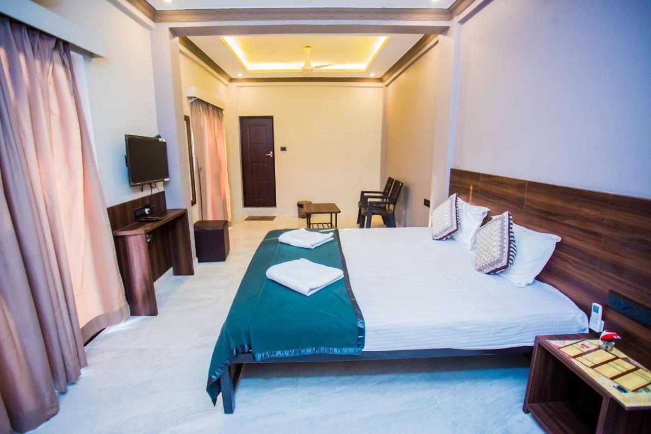 The Goah Hotel 칼랑굿 외부 사진