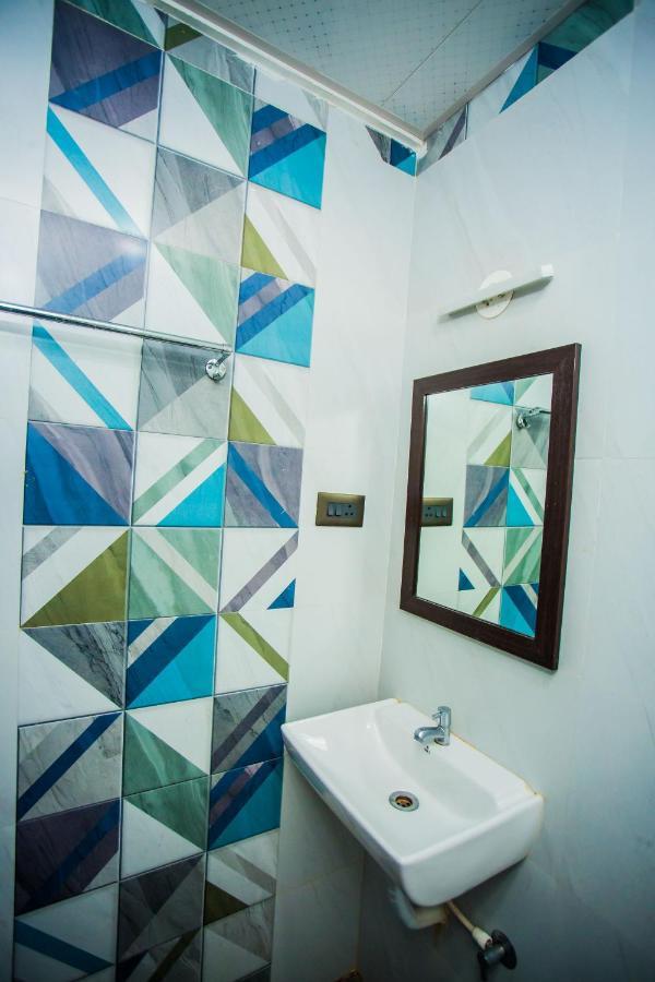 The Goah Hotel 칼랑굿 외부 사진