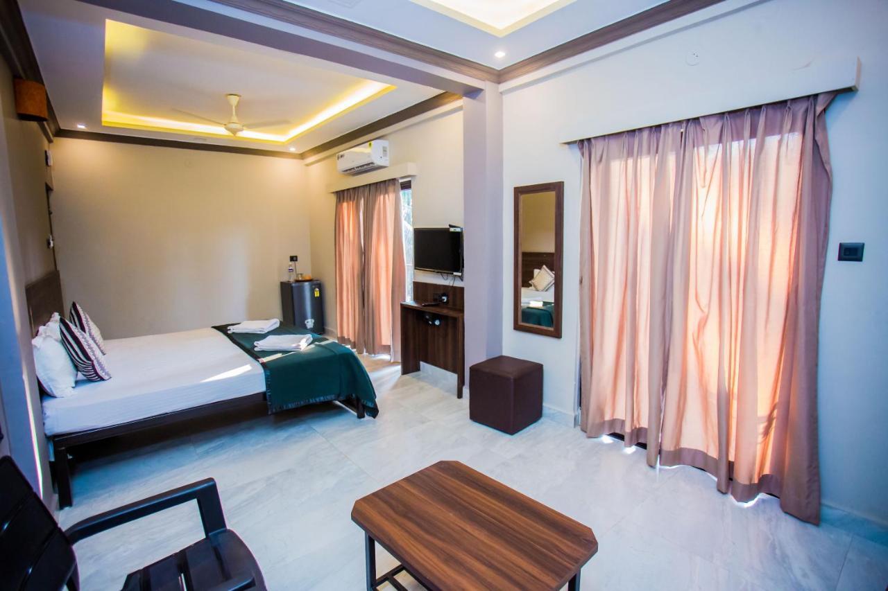 The Goah Hotel 칼랑굿 외부 사진